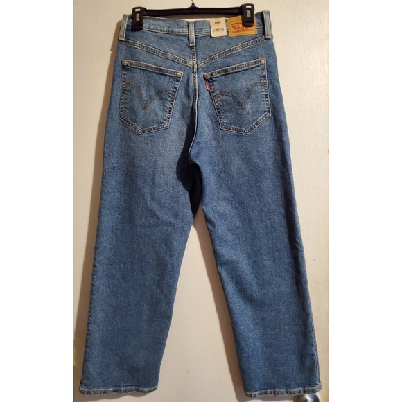 Levi’s Jeans - Ribcage Straight Ankle - Picture 4 of 9